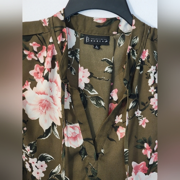 Bobeau Floral Sleeveless Top Size S - Picture 8 of 11